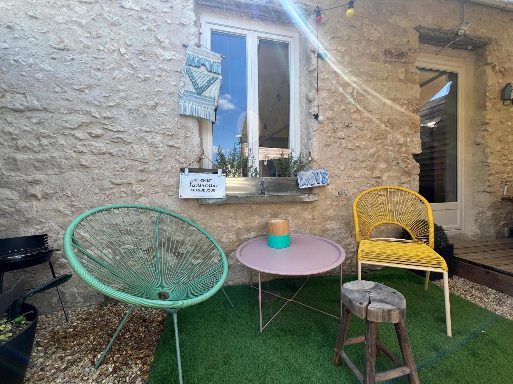La Maisonnette D'Elodibiza ! โมเรต์-ซูร์-ลวง ภายนอก รูปภาพ
